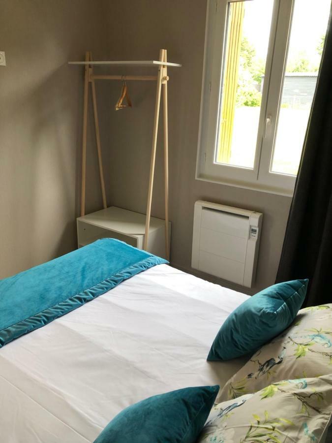 La Petite Maison Des Gites De Josephine Saint-Dye-sur-Loire Bagian luar foto